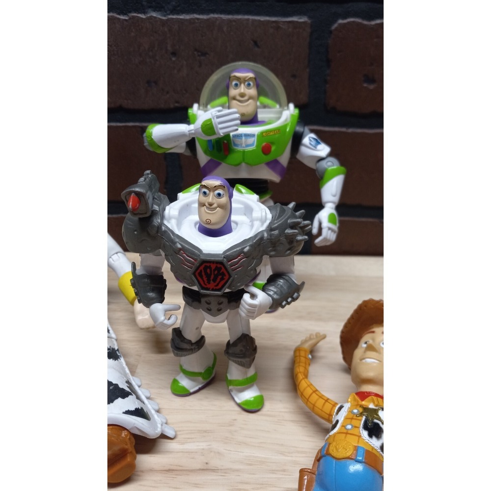 Toy Story figures mixed lot Buzz Lightyear Woody Jesse toys well loved - Picture 4 of 14